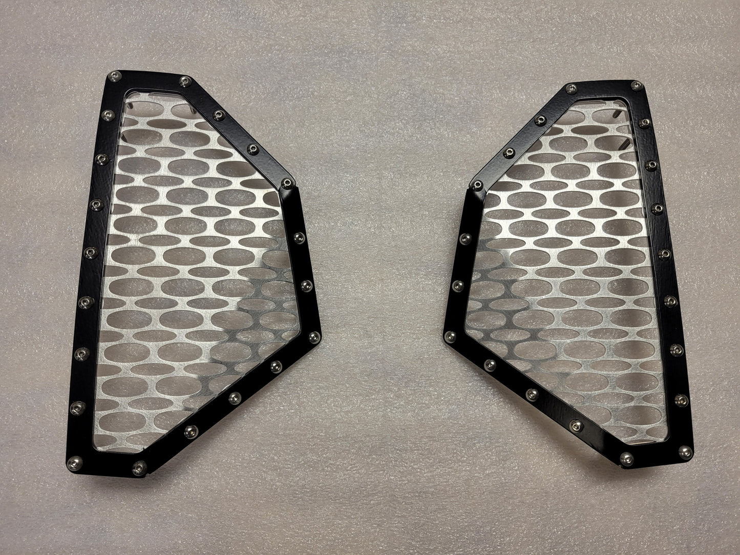 Can Am X3 Rear Grilles