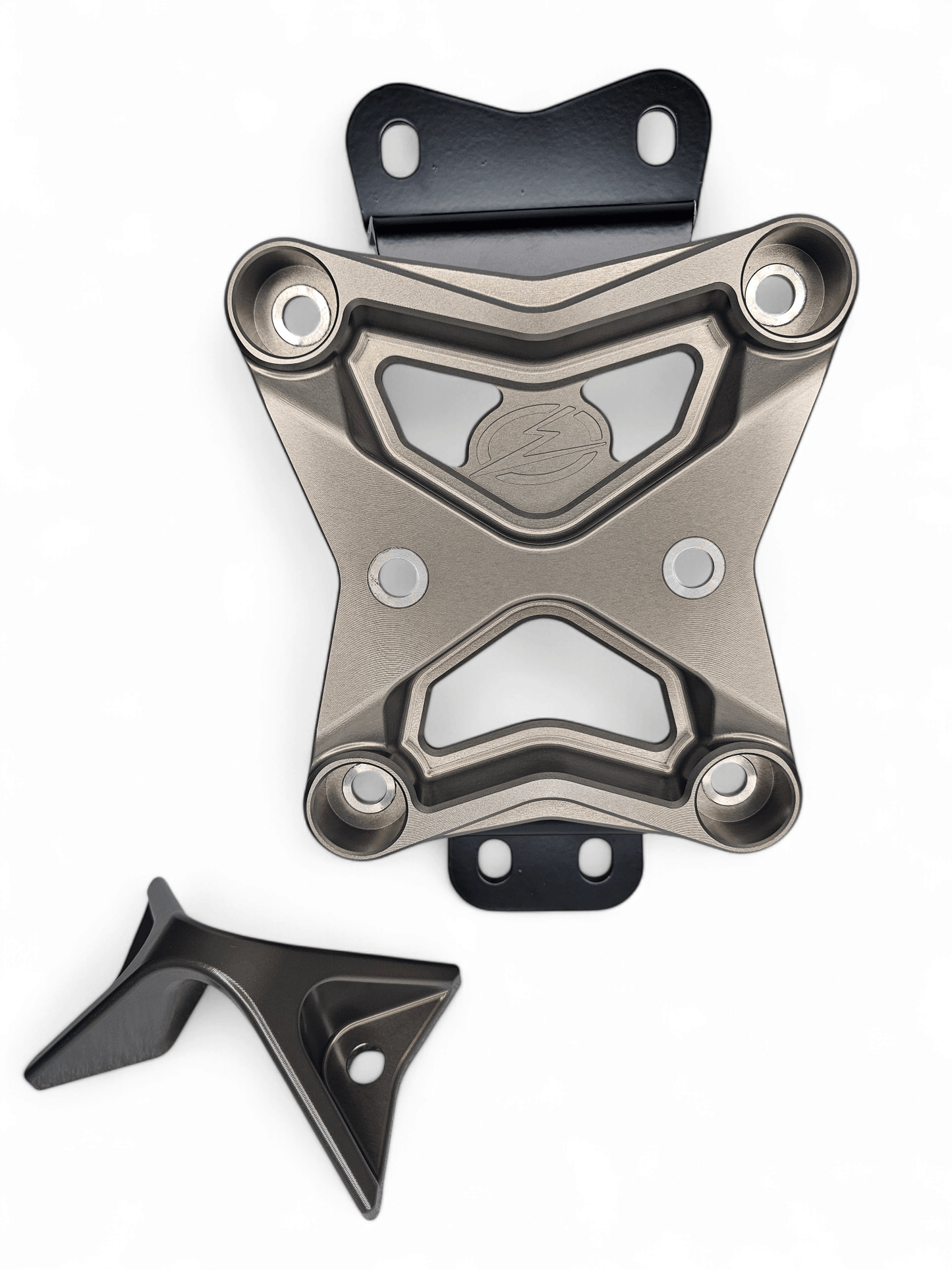 Elektric Offroad 10 Bolt Radius Rod Plate with Pull Hook for Can-Am X3