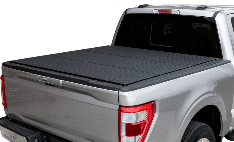 Access LOMAX Professional Series Tri-Fold Cover 17-19 Ford Super Duty F-250/F-350/F-450 6ft 8in Bed B0010049