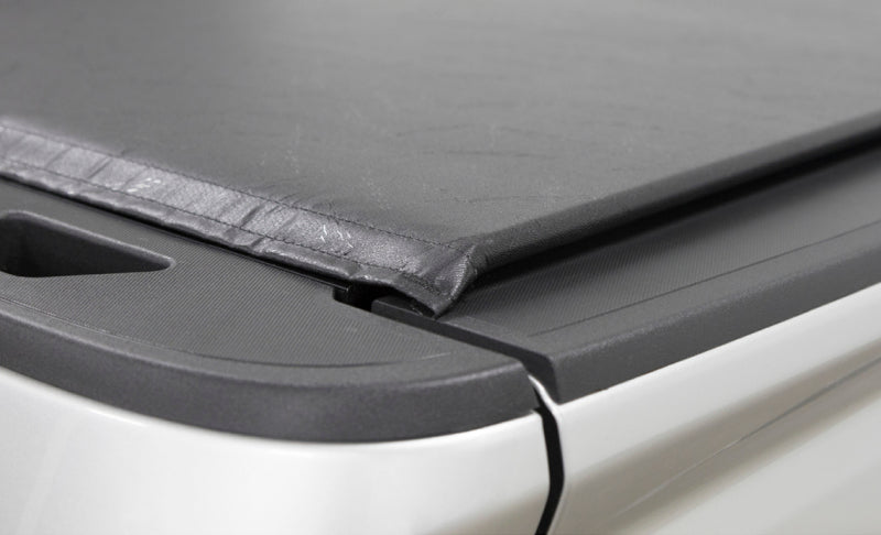 Access Vanish 14+ Chevy/GMC Full Size 1500 5ft 8in Bed Roll-Up Cover 92319