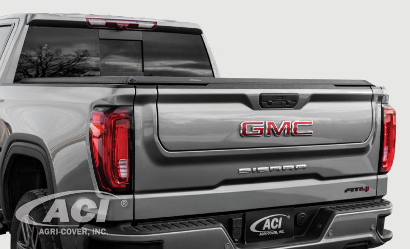 Access 2019+ Chevy/GMC Full Size 1500 (w/o Bedside Storage Box) Lorado Roll-up Cover 42389