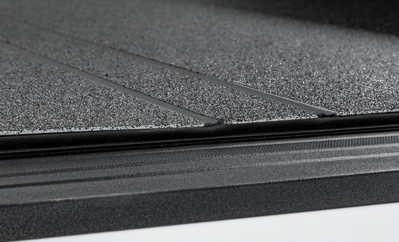 Access LOMAX Stance Hard Cover 19+ Chevy/GMC Full Size 1500 6ft 6in Box (w/ or w/o MultiPro Tailgate) G3020089