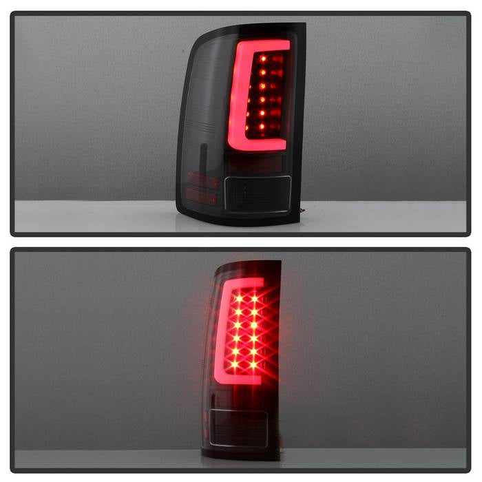 Spyder 07-13 GMC Sierra 1500 V2 Light Bar LED Tail Lights - Black (ALT-YD-GS07V2-LBLED-BK) 5084743