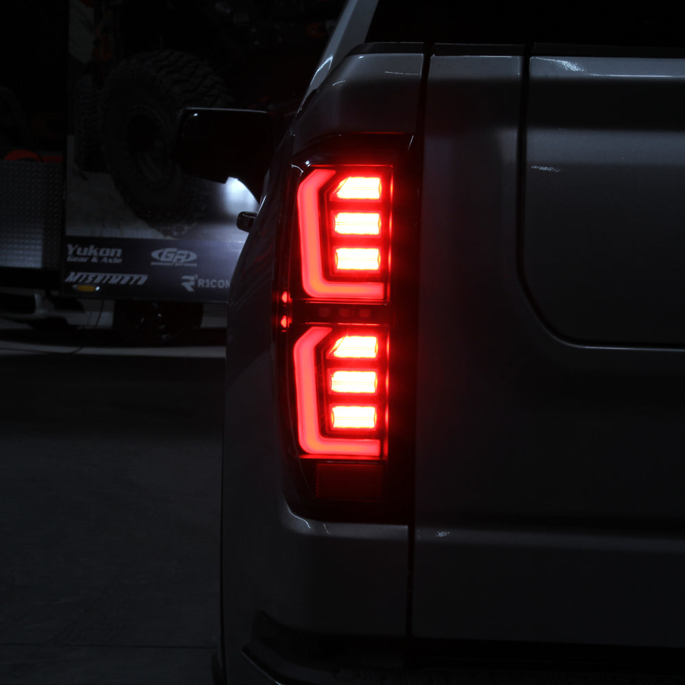 Spyder GMC Sierra 19-20 Incandescent Bulb Model Only LED Tail Lights - Black ALT-YD-GS19-LED-BK 5000286