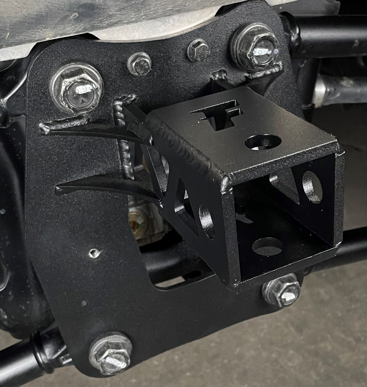 FastLab Radius Plate With Hitch for Polaris RZR Turbo R / Pro R
