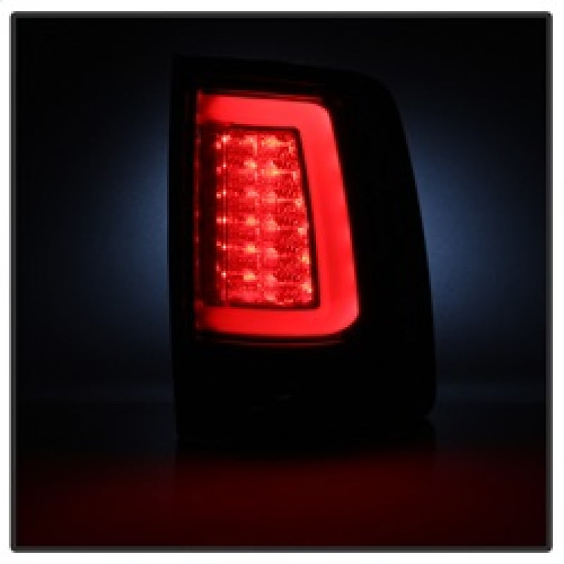 Spyder 09-16 Dodge Ram 1500 Light Bar LED Tail Lights - Red Clear ALT-YD-DRAM09V2-LED-RC 5084040