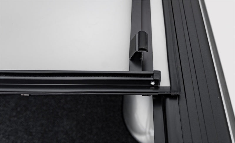 Access LOMAX Stance Hard Cover 19+ Chevy/GMC Full Size 1500 6ft 6in Box (w/ or w/o MultiPro Tailgate) G3020089