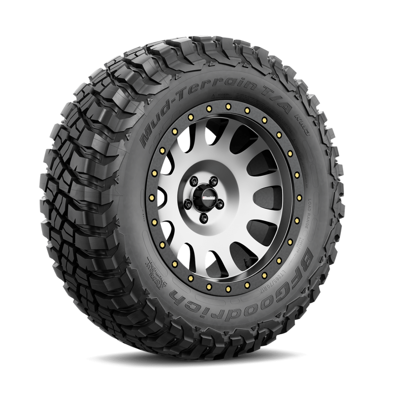 BFGoodrich Mud-Terrain T/A KM3 LT265/65R17 120/117Q 50779