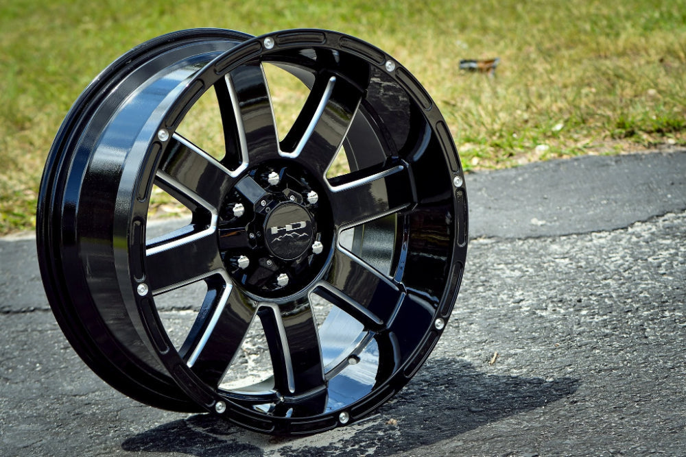 HD Off-Road 8-Point | Gloss Black Milled Edge