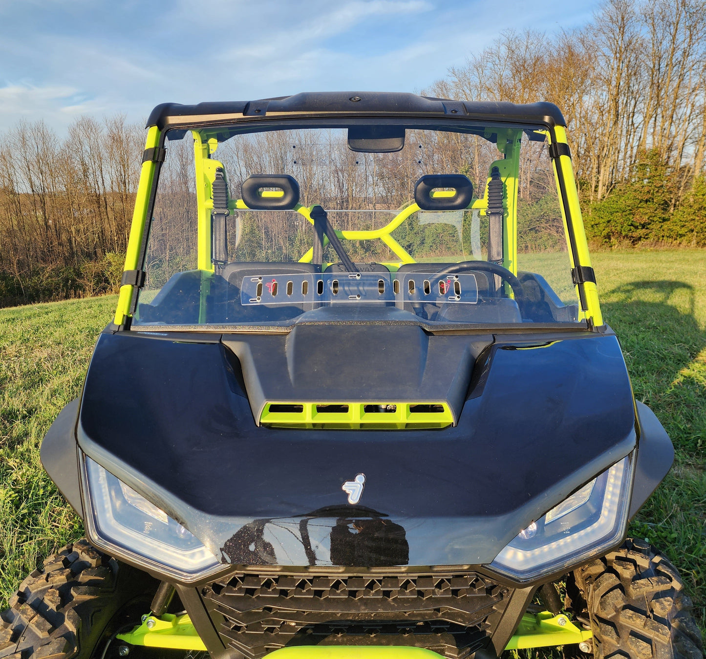 Segway UT10 - 1 Pc General-Purpose Windshield FITS ONLY THE 2 DOOR MODEL!